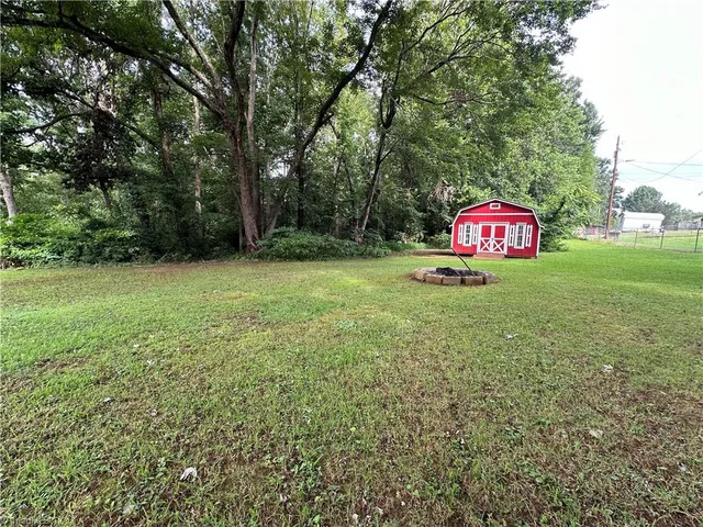$269,900 | 663 McBride Road, Mount Airy, NC 27030