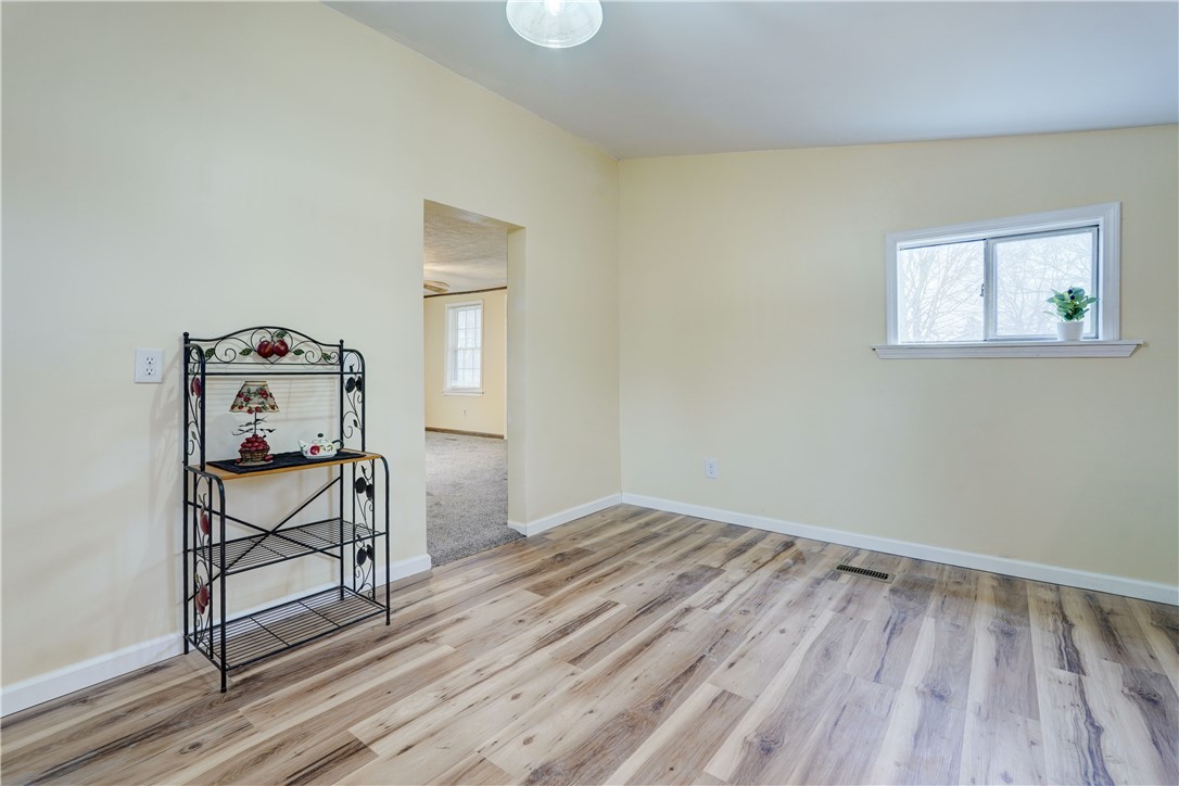 2061 Ireland Road Clarkson, NY 14420 - Photo 18 of 45