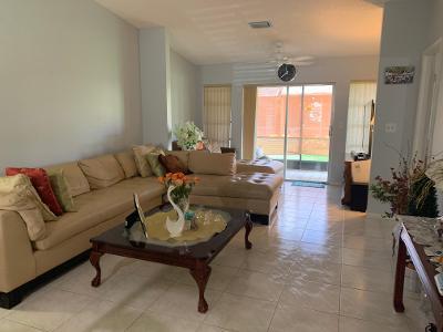 8619 Overset Lane Boca Raton, FL 33496 - Photo 6 of 13 Living Room