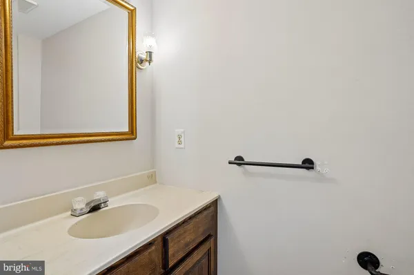 $3,500 | 123 Lee Drive, Annapolis, MD 21403