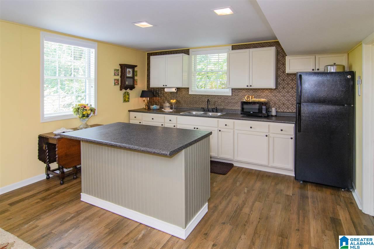 933 Rockford Road Birmingham, AL 35222 - Photo 36 of 50