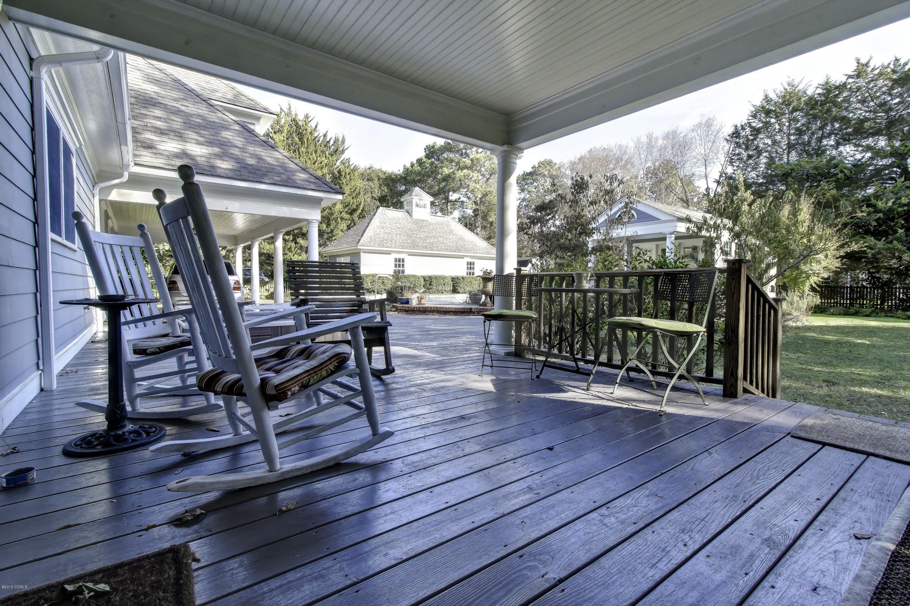 113 Ricky Lane Newport, NC 28570 - Photo 5 of 68 Deck to pool