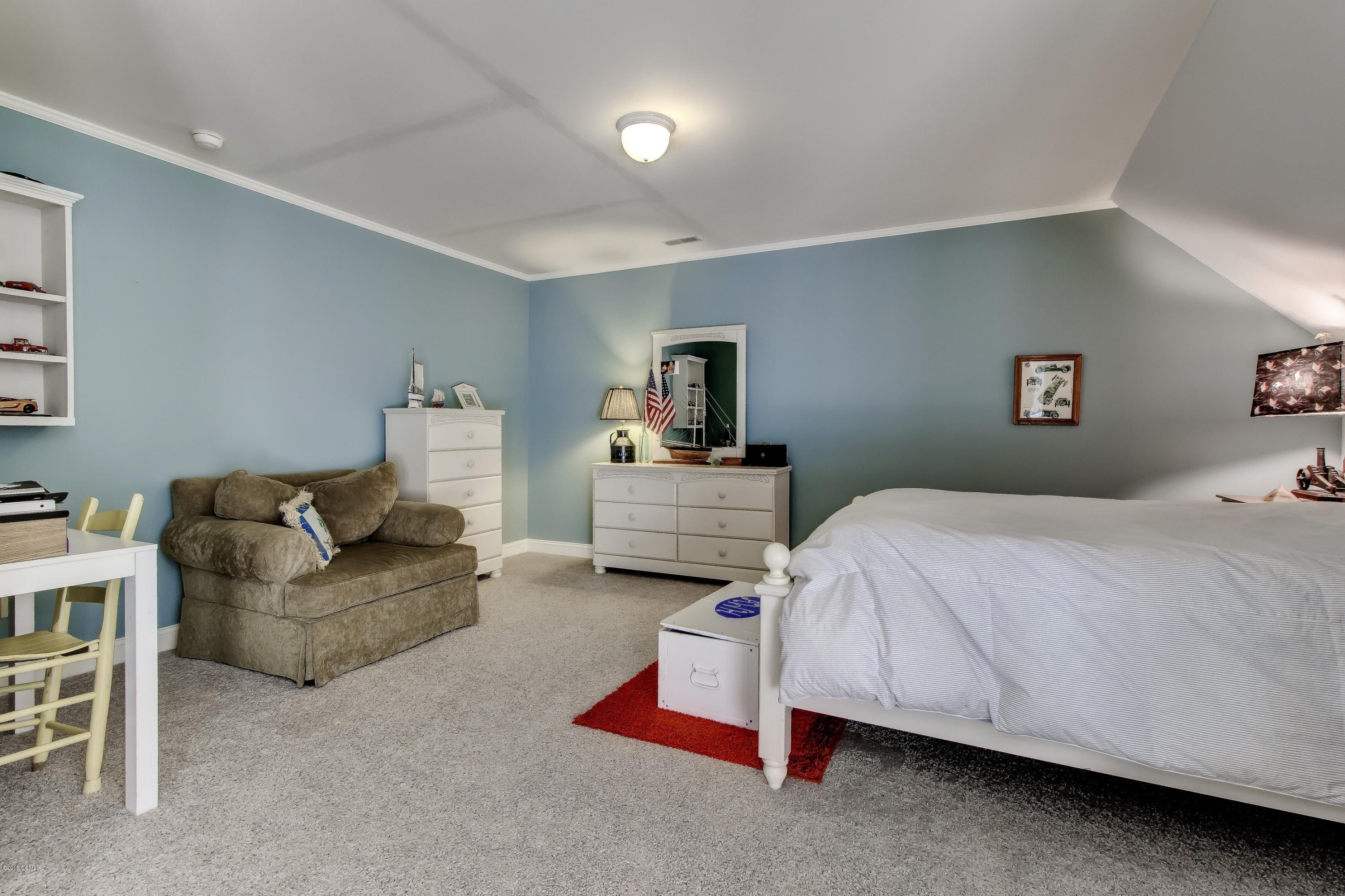 113 Ricky Lane Newport, NC 28570 - Photo 52 of 68 Upstairs suite 2
