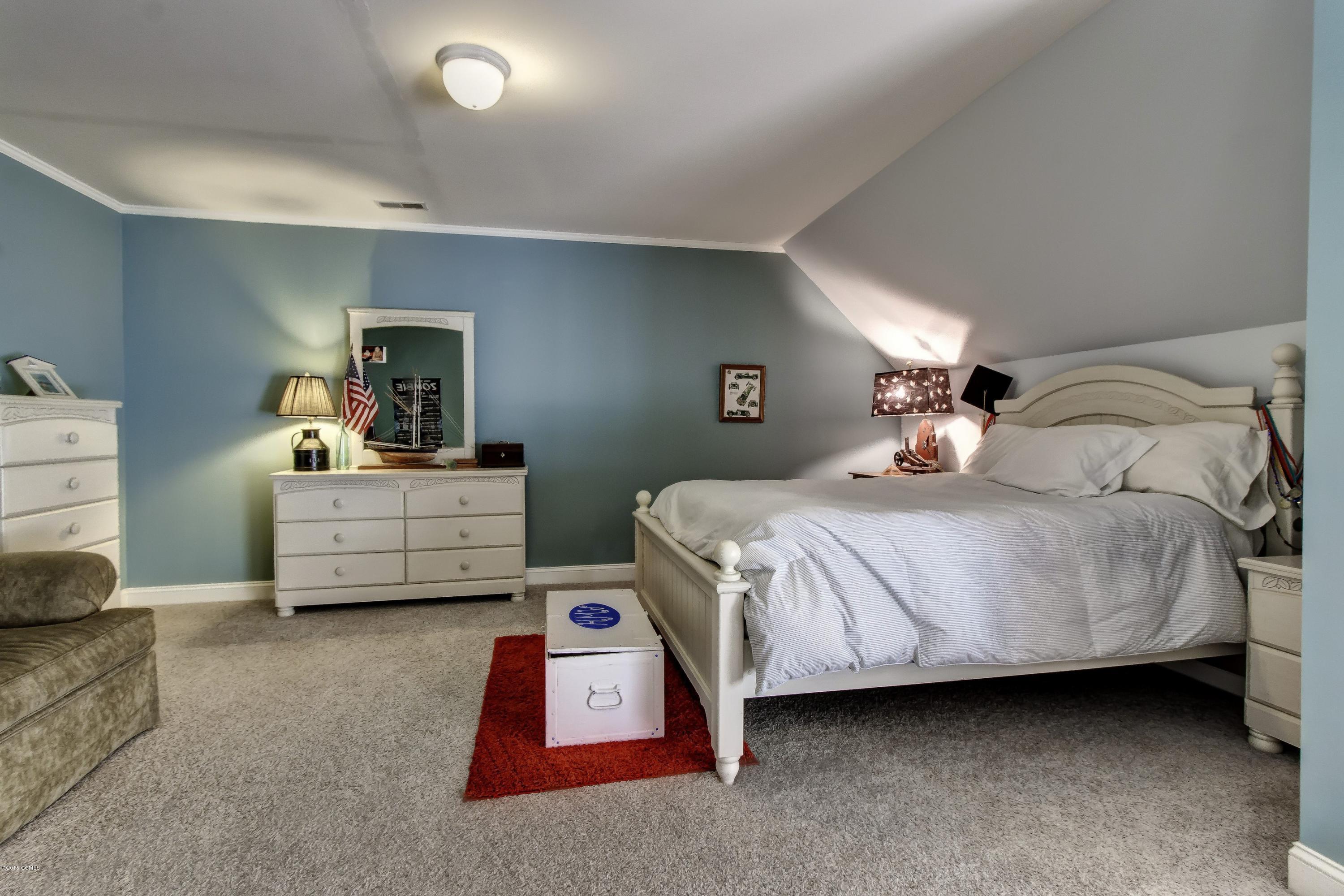 113 Ricky Lane Newport, NC 28570 - Photo 53 of 68 Upstairs suite 3