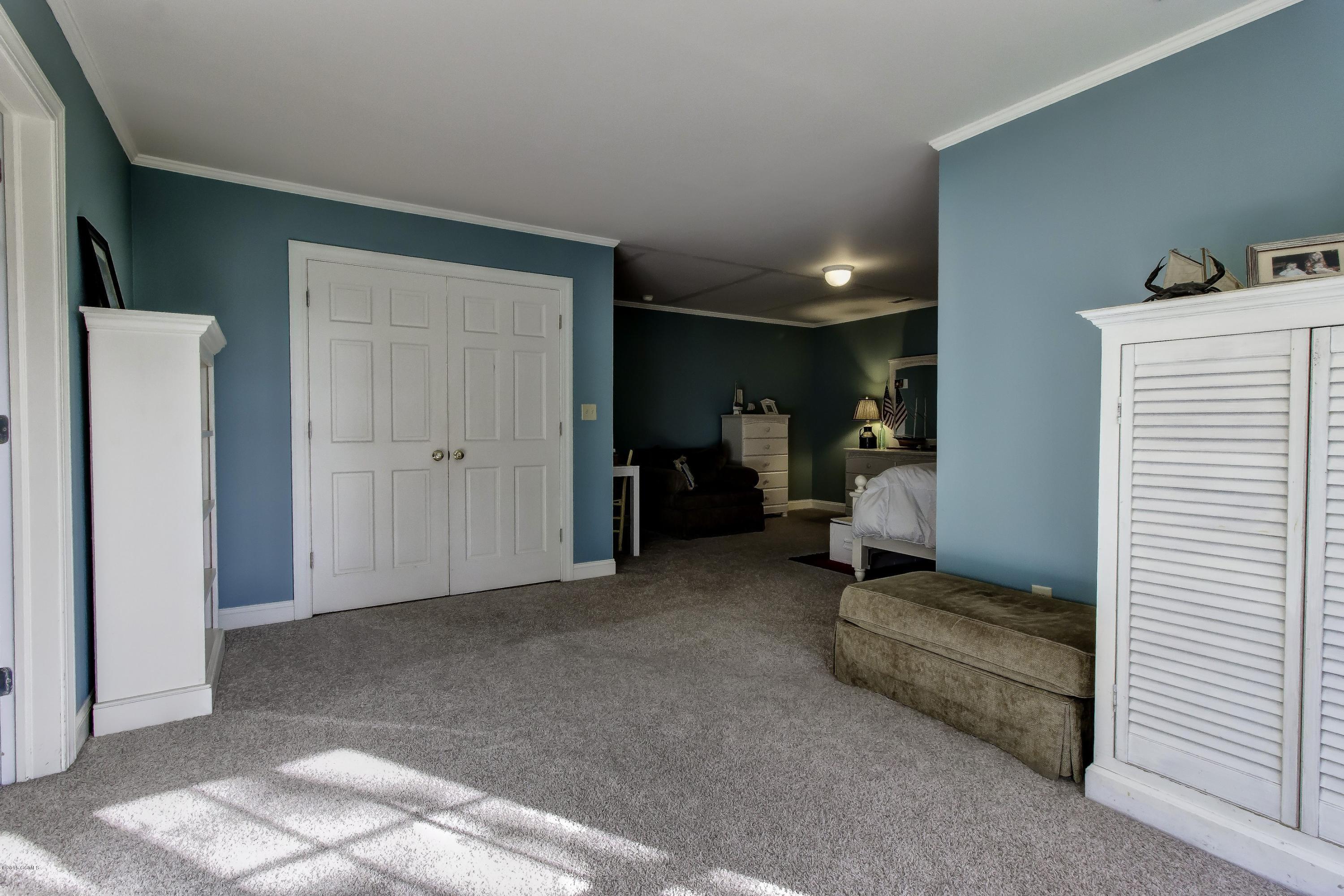 113 Ricky Lane Newport, NC 28570 - Photo 54 of 68 Upstairs suite 4