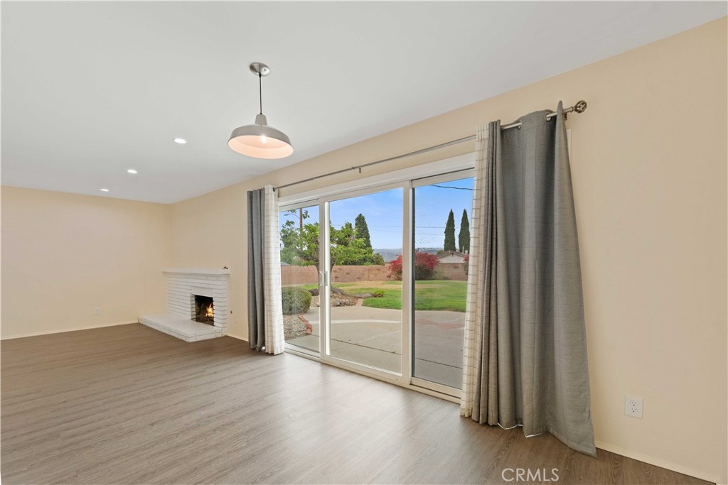 4694 Walnut Avenue Simi Valley, CA 93063 - Photo 12 of 64