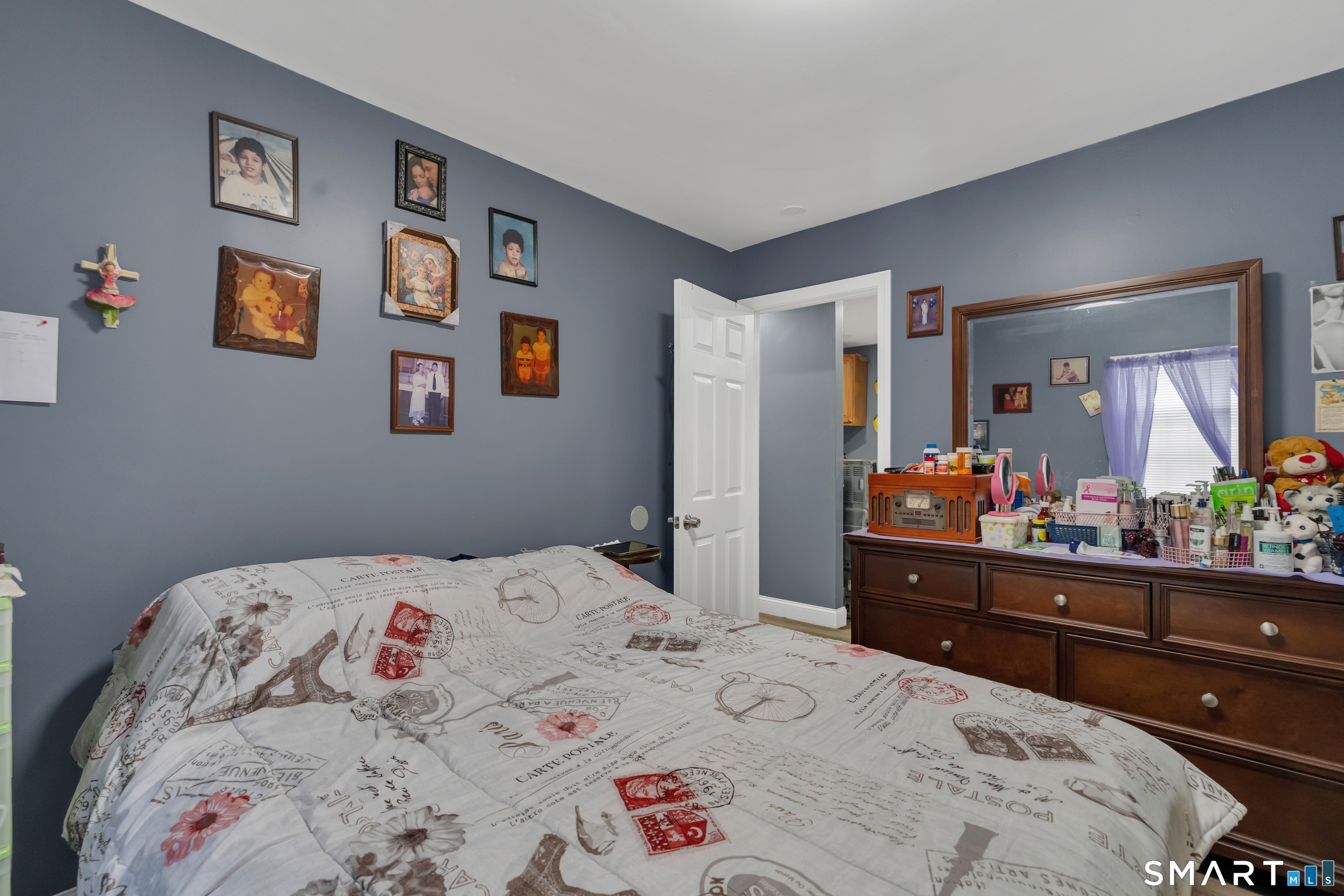 644-646 Maple Street Bridgeport, CT 06608 - Photo 9 of 40
