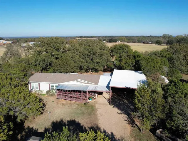 $299,999 | 1170 Darrel Avenue, Glen Rose, TX 76043