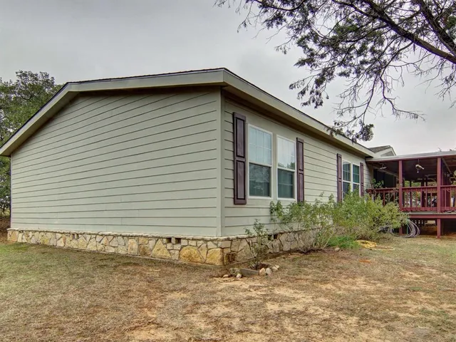 $299,999 | 1170 Darrel Avenue, Glen Rose, TX 76043
