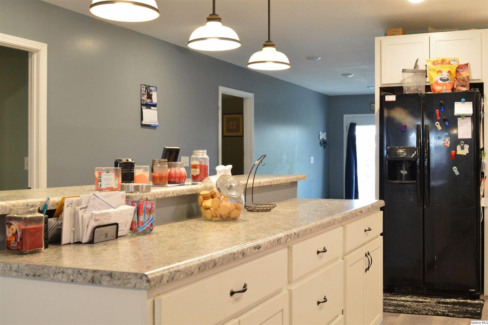 921 Adams Street Quincy, IL 62301 - Photo 10 of 18