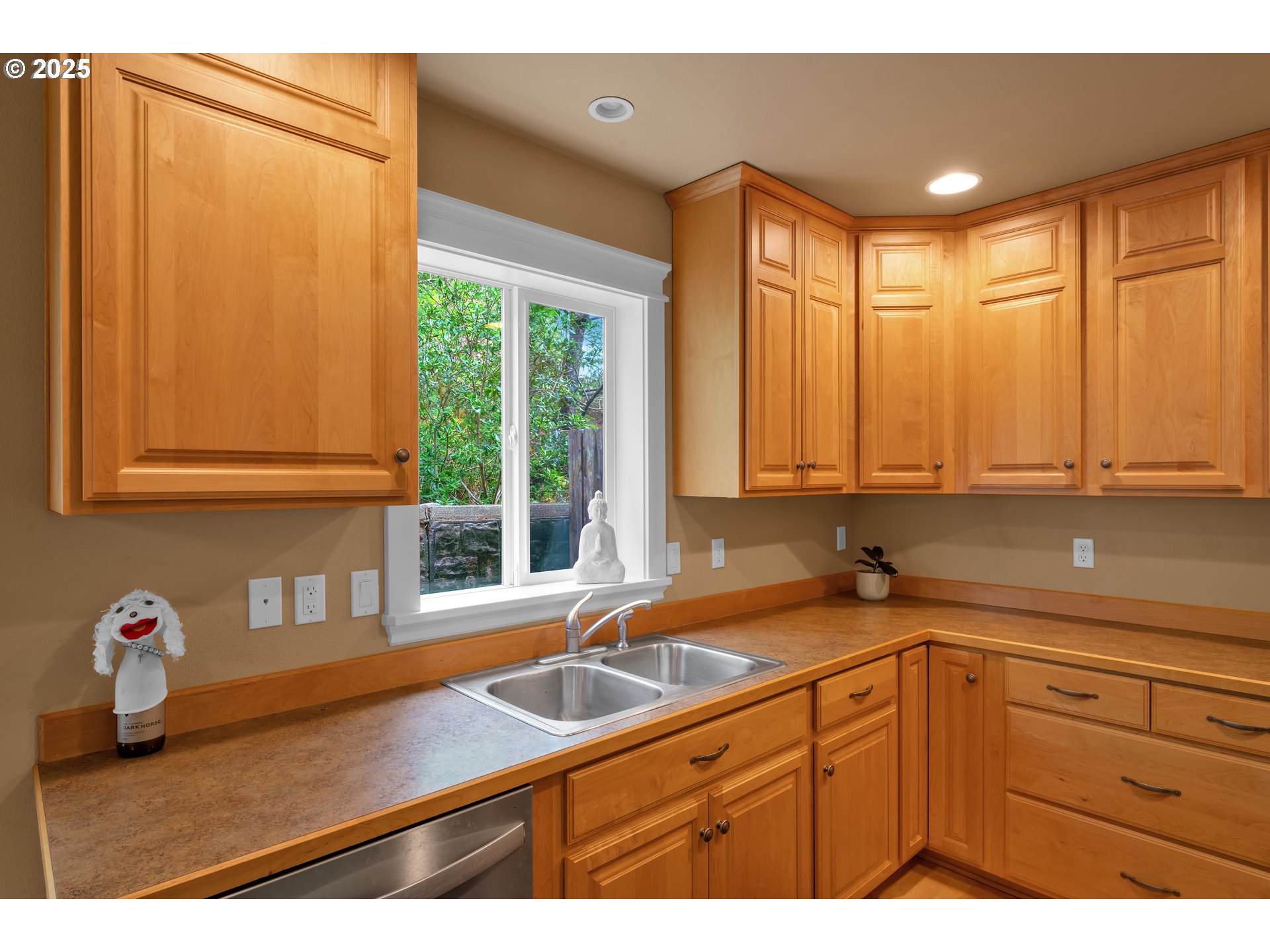 920 Hemlock Street Florence, OR 97439 - Photo 12 of 37