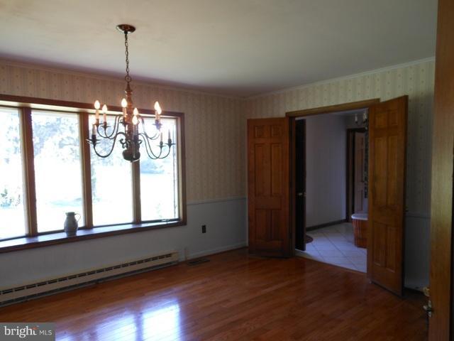 8350 Broad Neck Road Chestertown, MD 21620 - Photo 4 of 9 Dining Room
