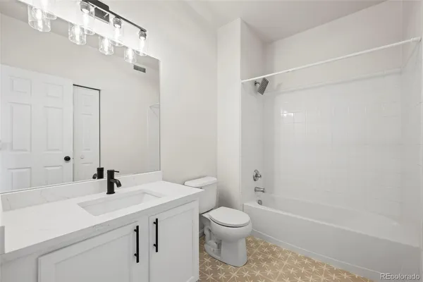 $349,500 | 4451 South Ammons Street, Unit 301, Littleton, CO 80123