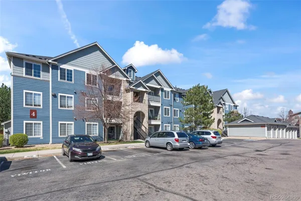 $349,500 | 4451 South Ammons Street, Unit 301, Littleton, CO 80123