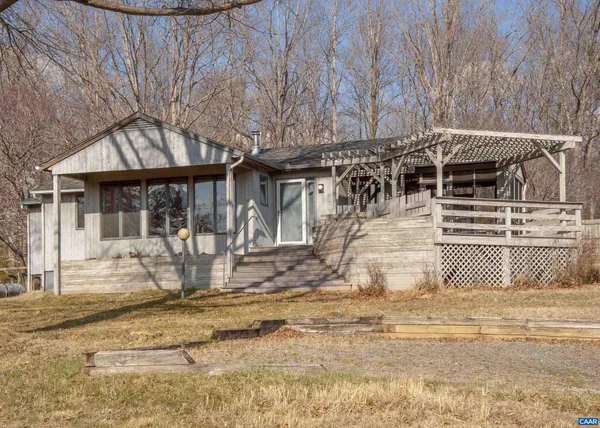 $549,000 | 8268 Dick Woods Road, Afton, VA 22920