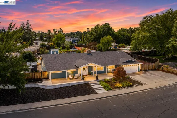 $2,195,000 | 2599 Walker Place, Livermore, CA 94550