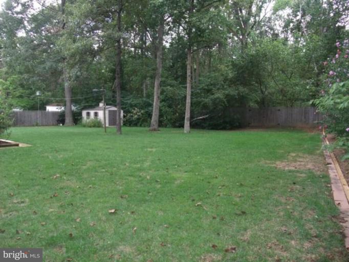3697 Nile Road Davidsonville, MD 21035 - Photo 4 of 24 Back yard