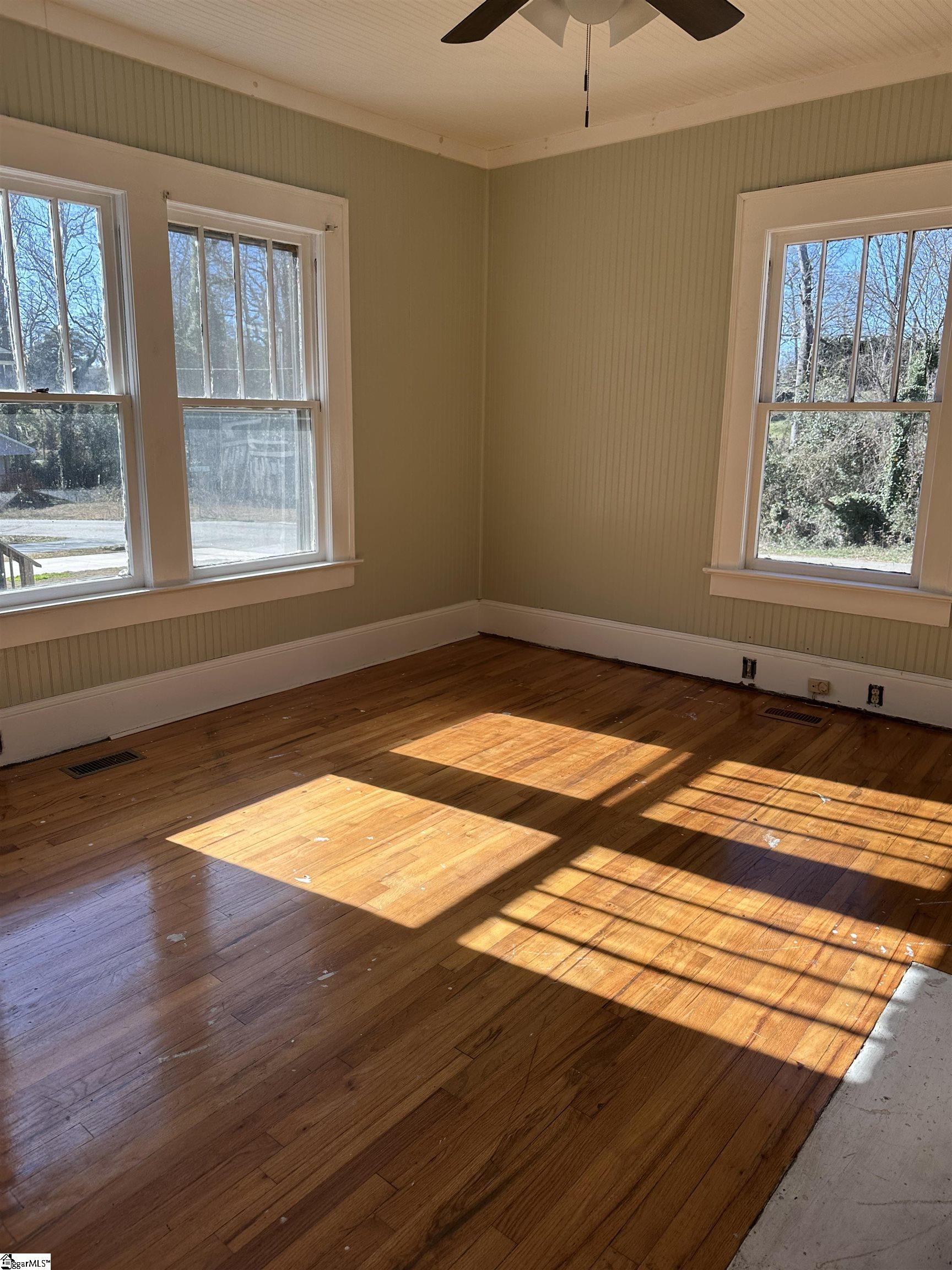 133 Marlboro Road Spartanburg, SC 29301 - Photo 3 of 6