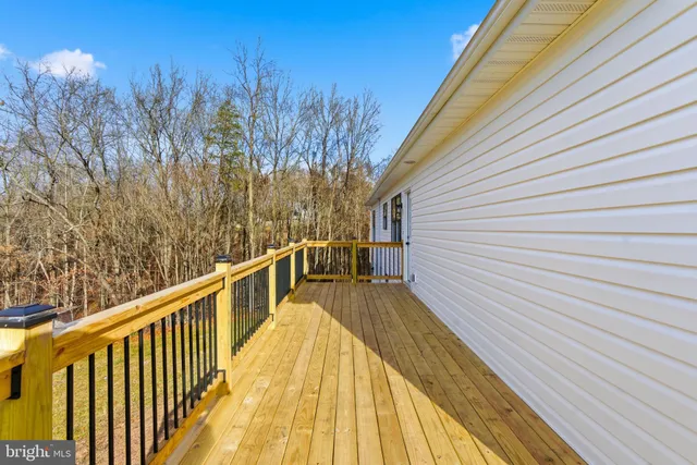 $339,900 | 14 Anderson Court, Berkeley Springs, WV 25411