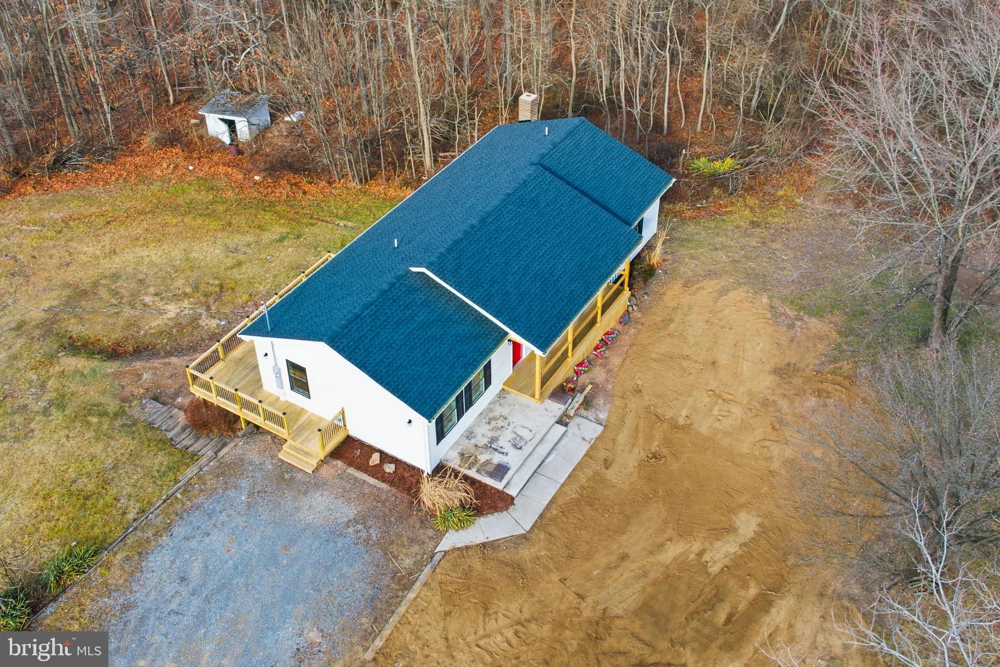 14 Anderson Court Berkeley Springs, WV 25411 - Photo 45 of 52 a view of outdoor space and yard