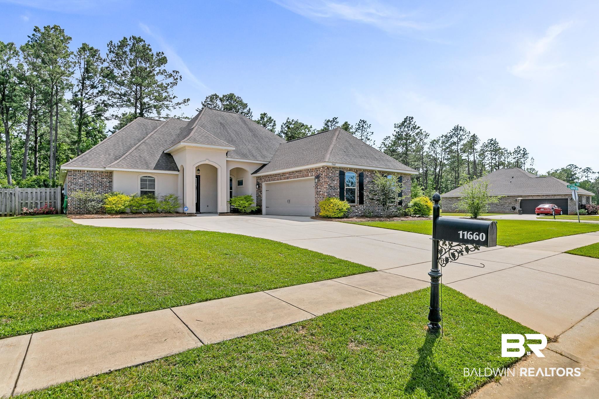 11660 Thistledown Loop Spanish Fort, AL 36527 - Photo 2 of 49