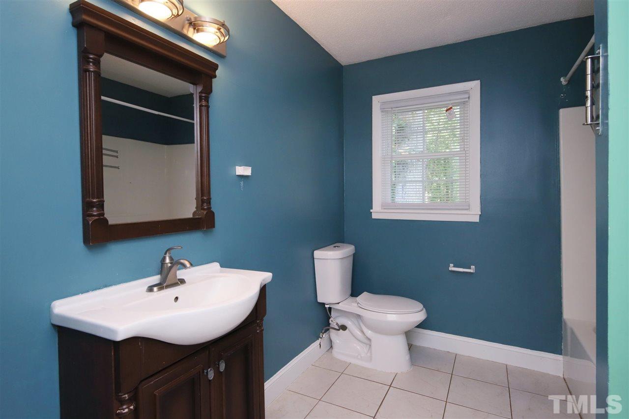 7014 Sorrell Lane Raleigh, NC 27603 - Photo 13 of 29