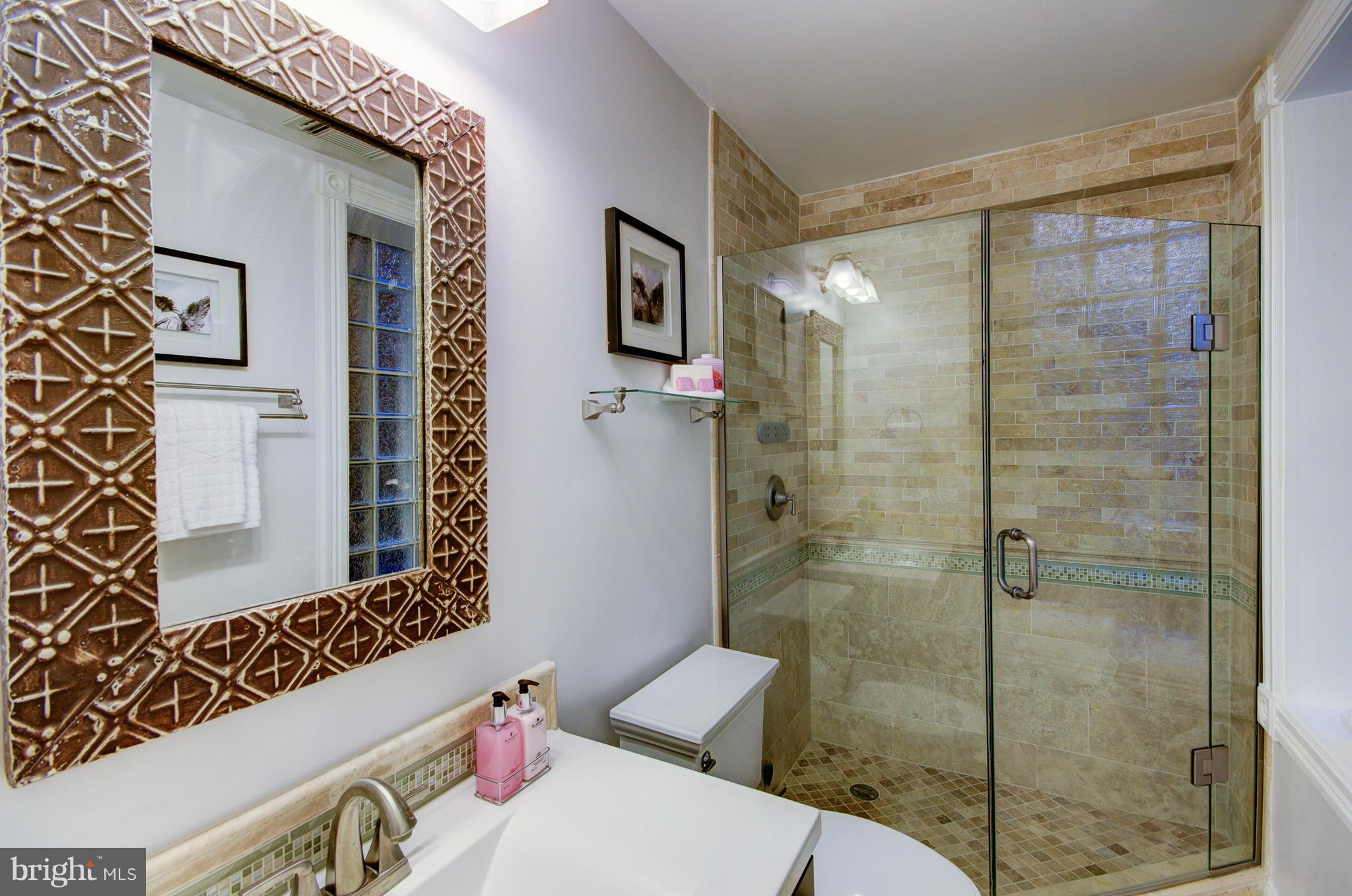 1307 R Street Northwest, Unit 1 Washington, DC 20009 - Photo 14 of 15 Bath