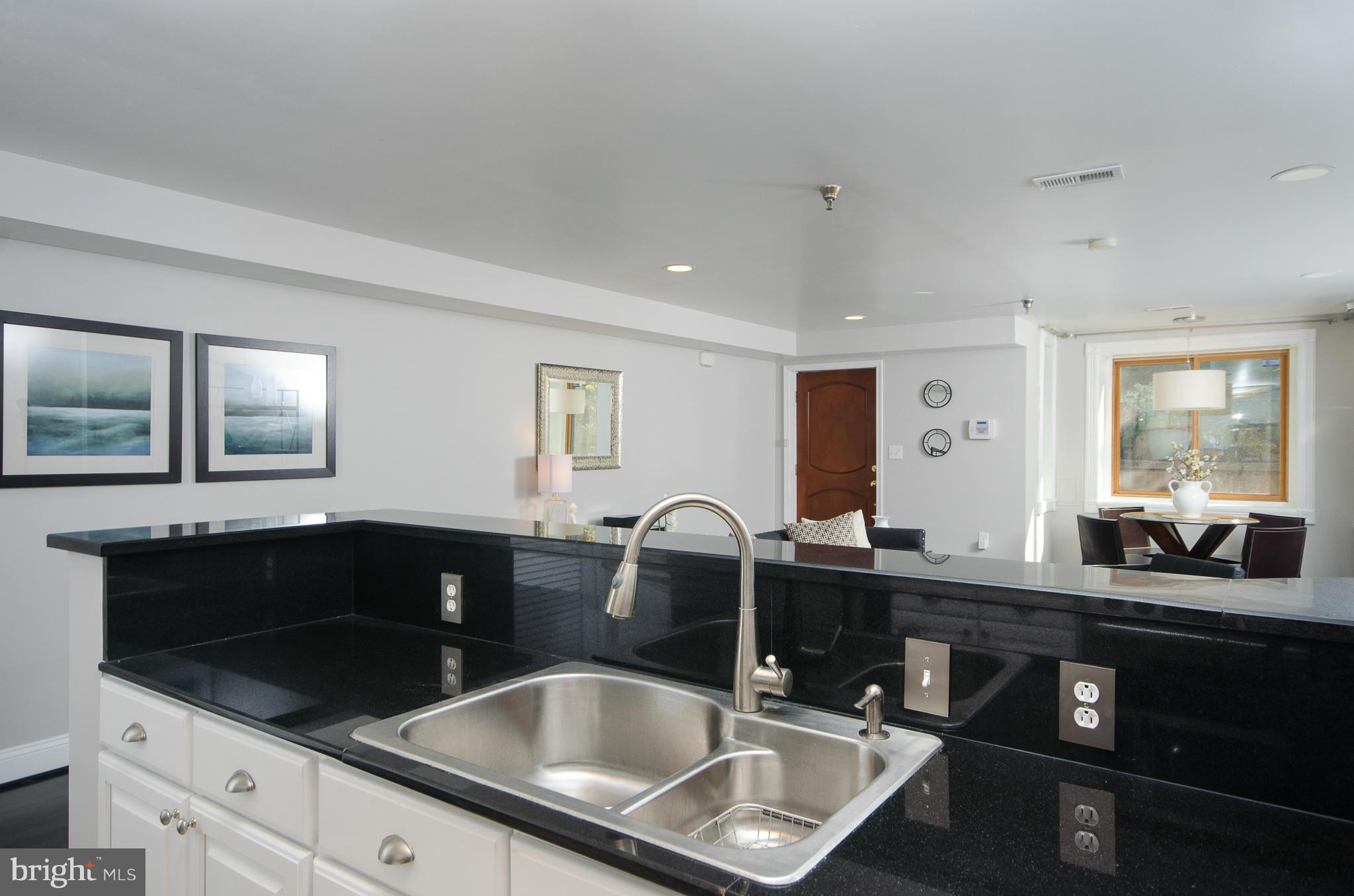 1307 R Street Northwest, Unit 1 Washington, DC 20009 - Photo 9 of 15 Kitchen