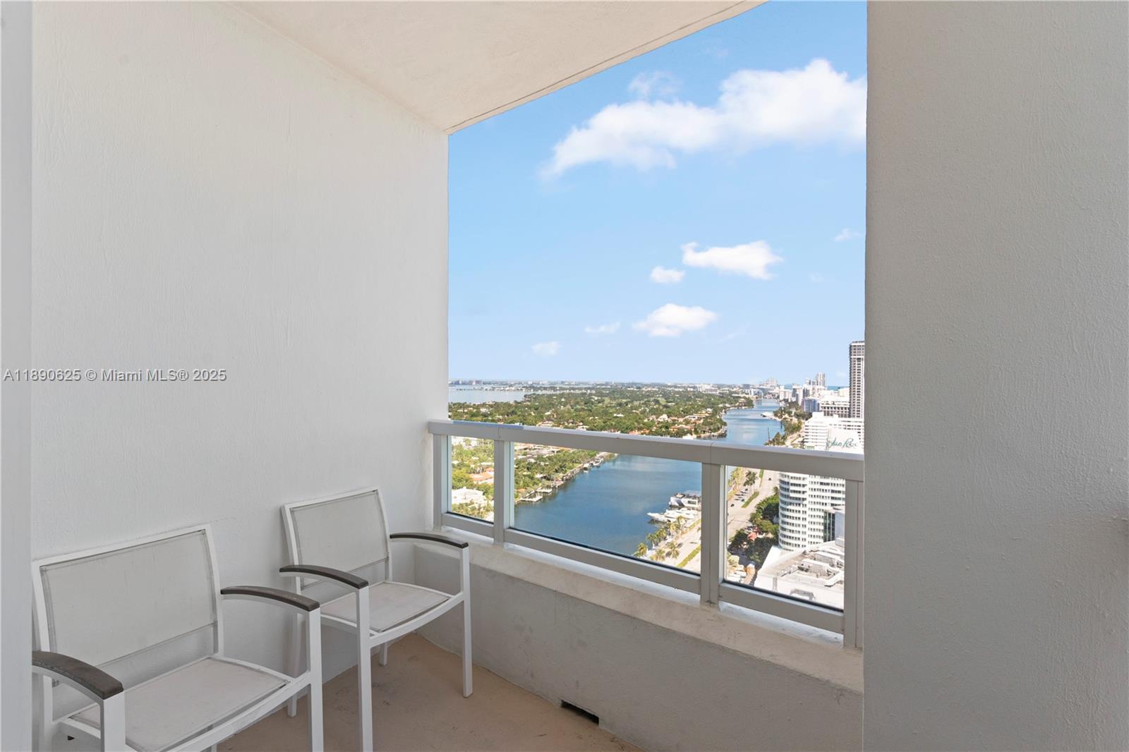 4401 Collins Avenue, Unit 3003 Miami Beach, FL 33140 - Photo 20 of 29