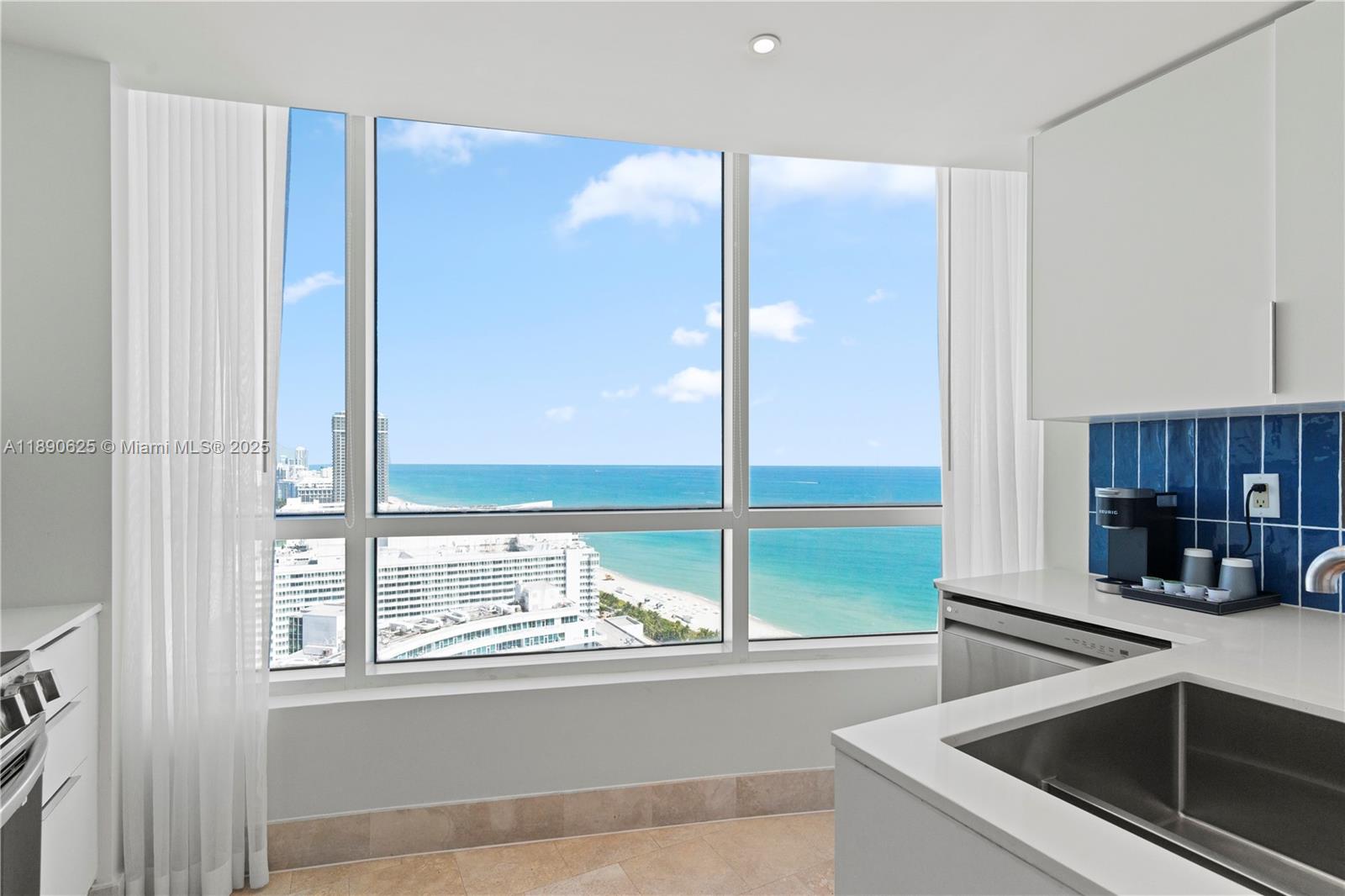 4401 Collins Avenue, Unit 3003 Miami Beach, FL 33140 - Photo 9 of 29