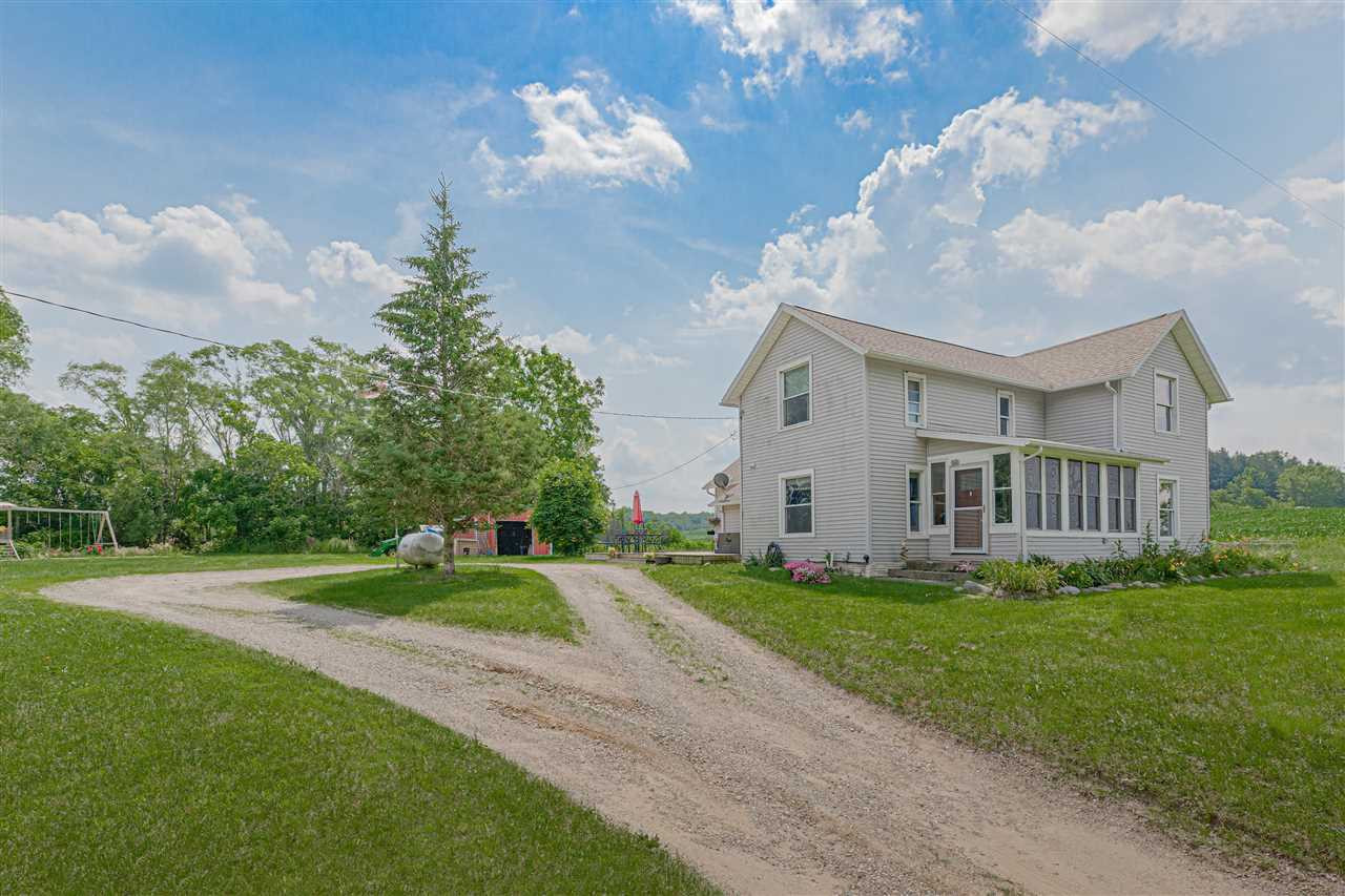 8475 South Jackson Road Cement City, MI 49233 - Photo 4 of 41 Photo 4