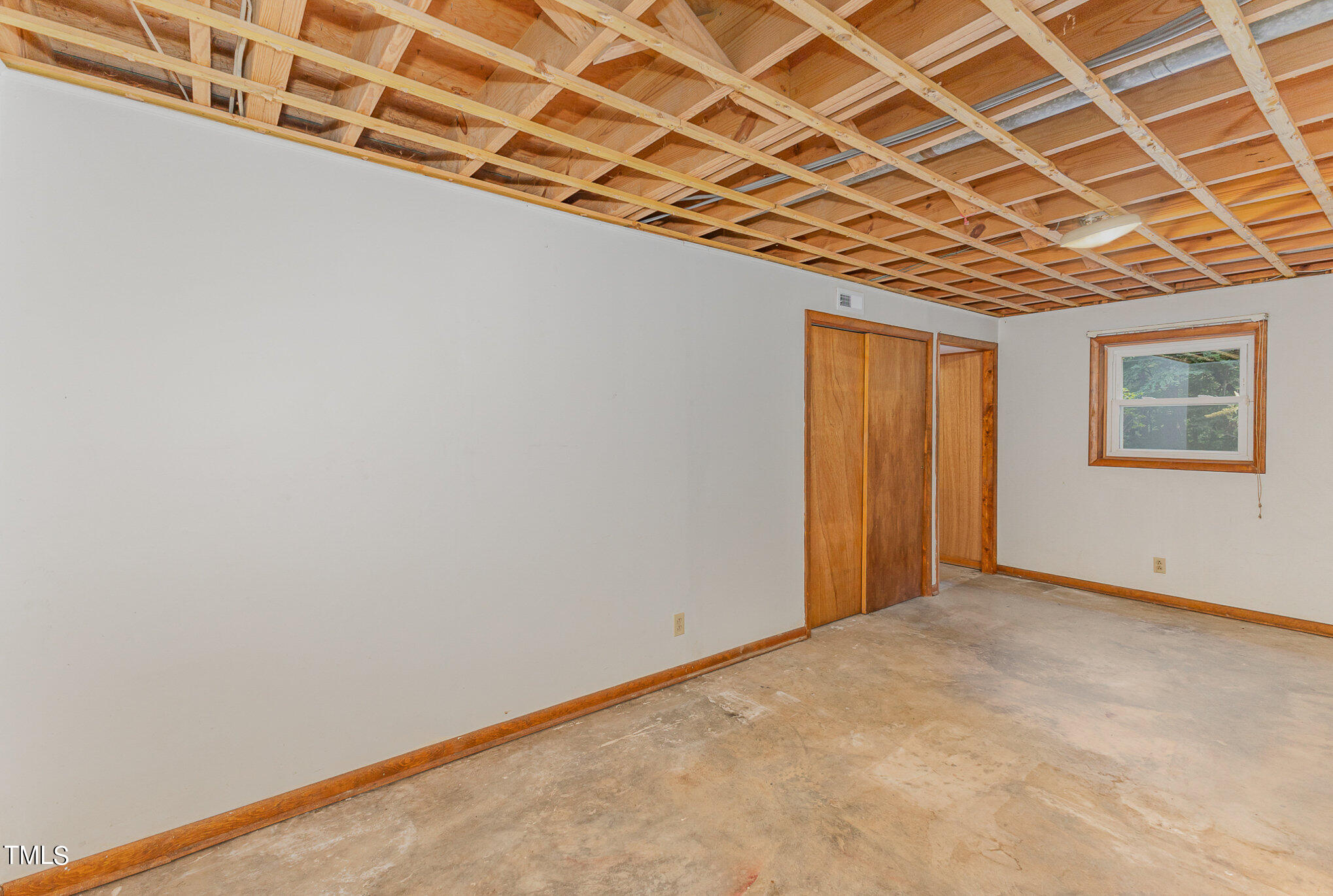 6617 Johnsdale Road Raleigh, NC 27615 - Photo 25 of 30 025_bc4a7138-edit