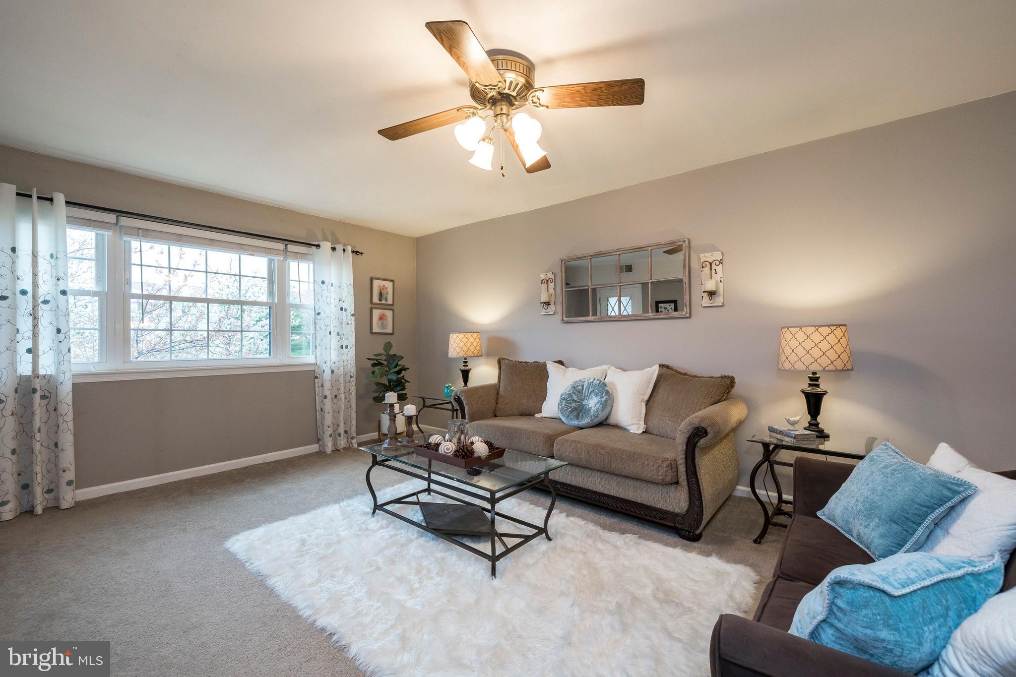 116 Riversedge Drive Norristown, PA 19403 - Photo 3 of 23 Family Room