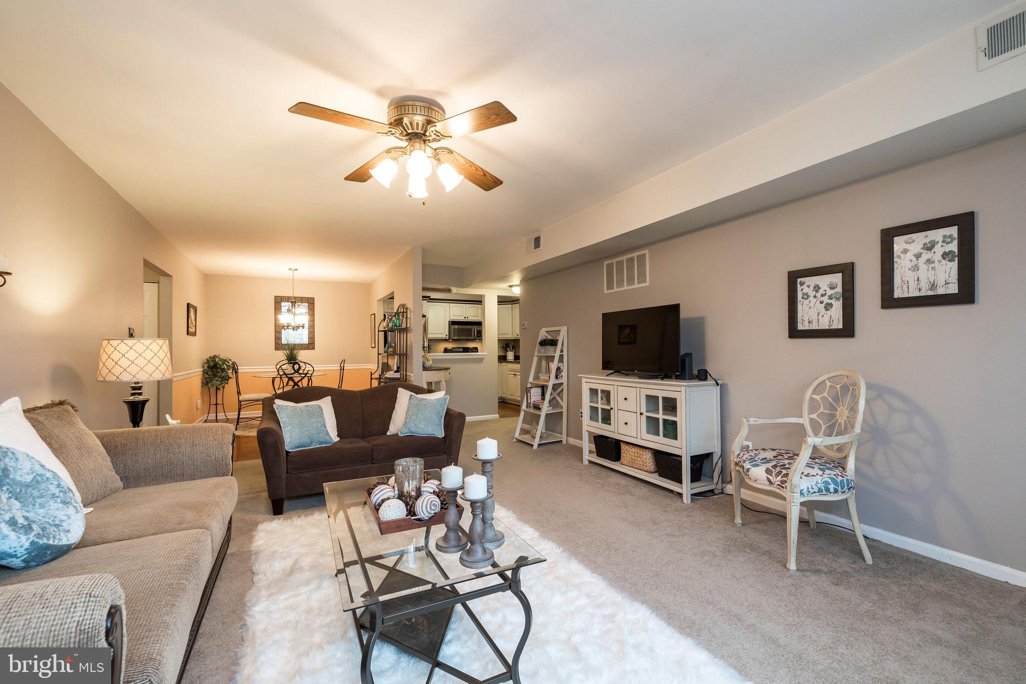 116 Riversedge Drive Norristown, PA 19403 - Photo 5 of 23 Family Room