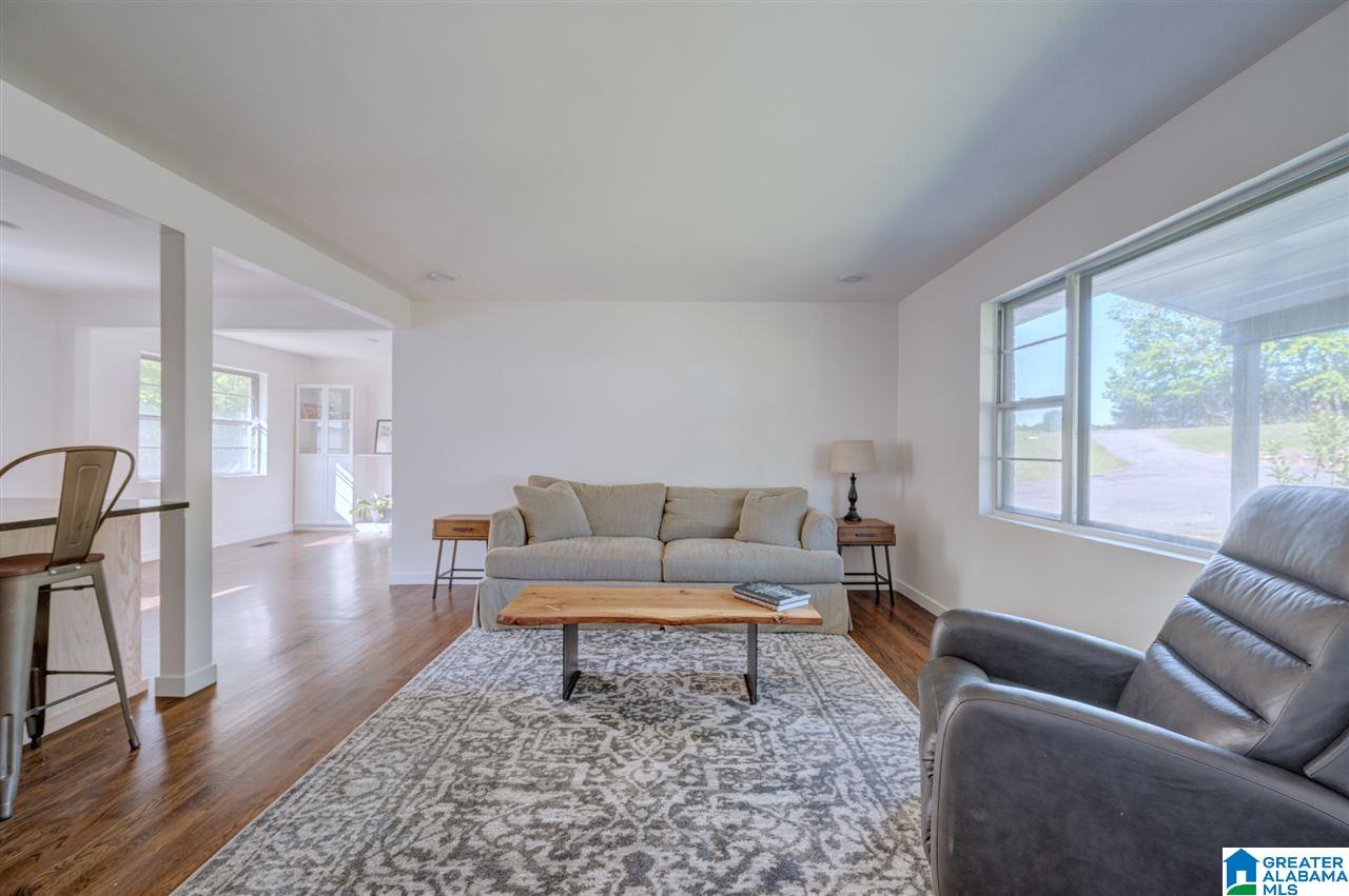 2898 Corner Road Warrior, AL 35180 - Photo 5 of 29