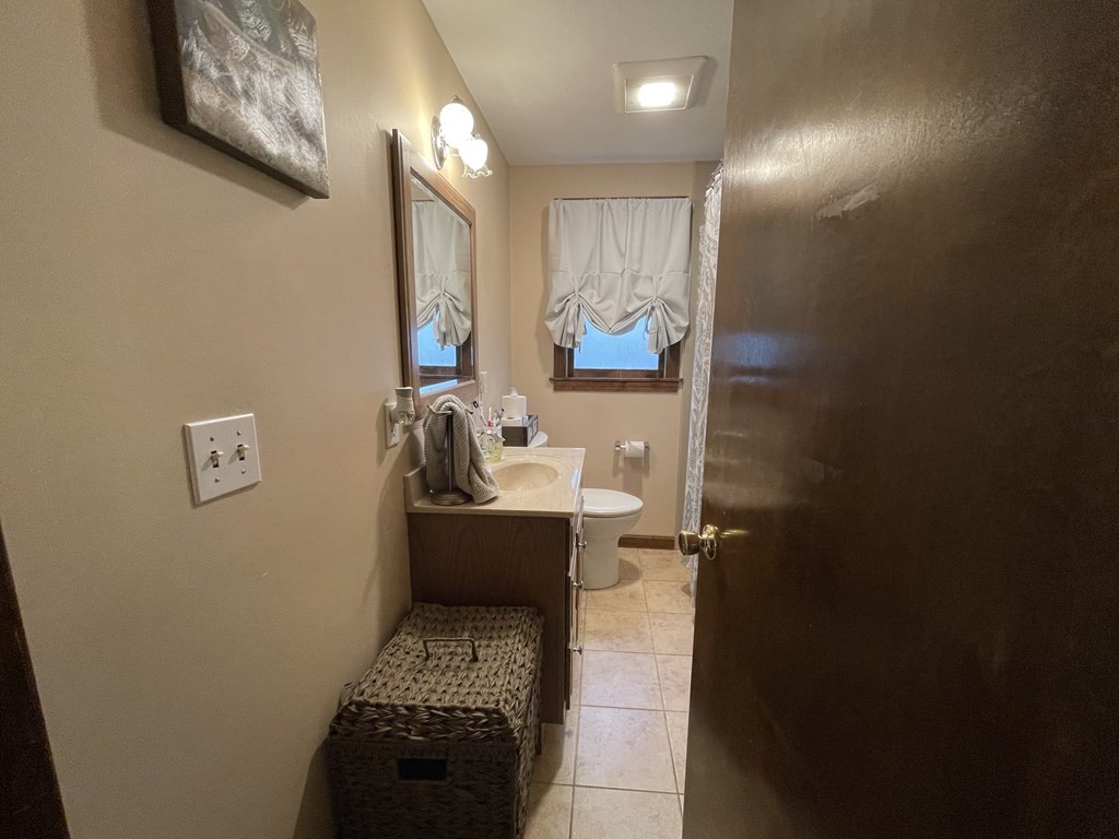 178 Dorset Street Springfield, MA 01108 - Photo 9 of 34 Gallery Image 9