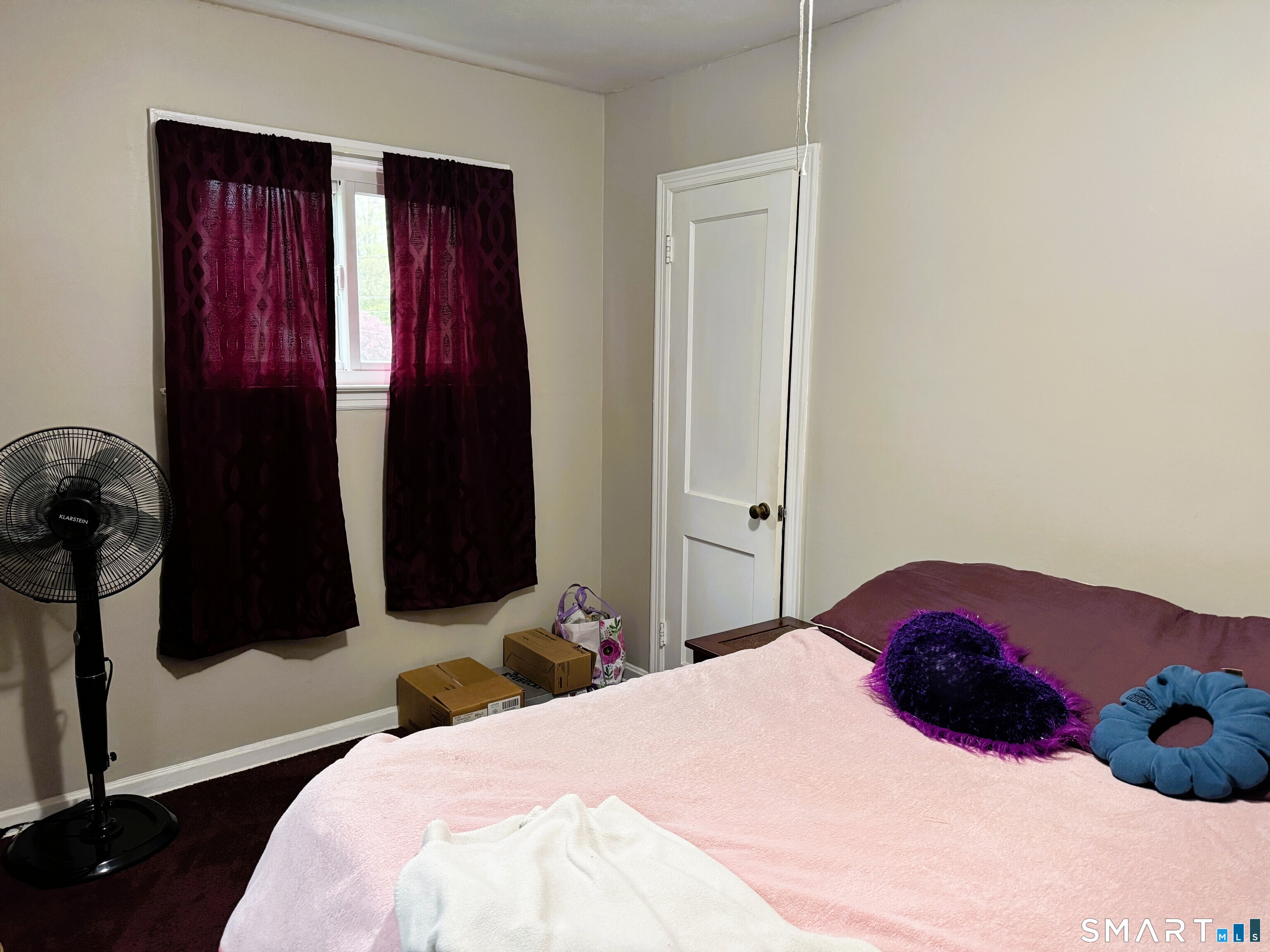 17 Cricket Road East Windsor, CT 06088 - Photo 27 of 40 Primary Bedroom