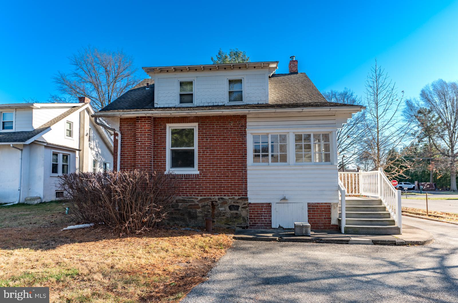 1037 North Valley Forge Road Norristown, PA 19403 - Photo 2 of 17 Gallery Image 2