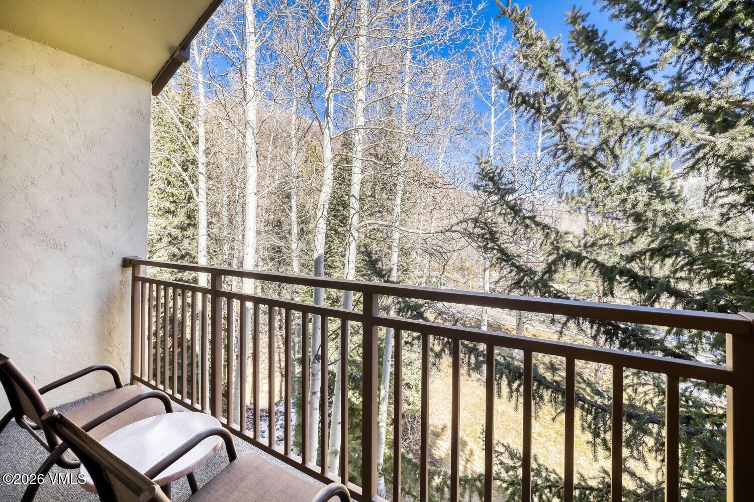 500 South Frontage Road East, Unit 414 Vail, CO 81657 - Photo 12 of 35 500 S Frontage Road E Unit 415 - Web Qua