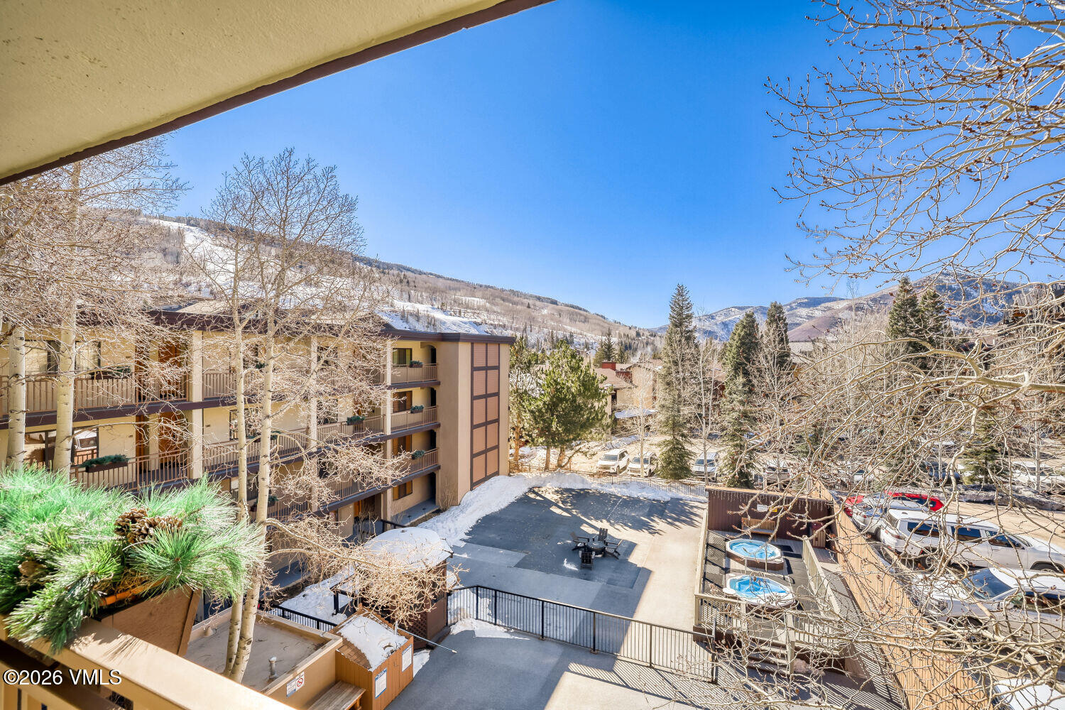 500 South Frontage Road East, Unit 414 Vail, CO 81657 - Photo 25 of 35 500 S Frontage Road E Unit 415 - Web Qua