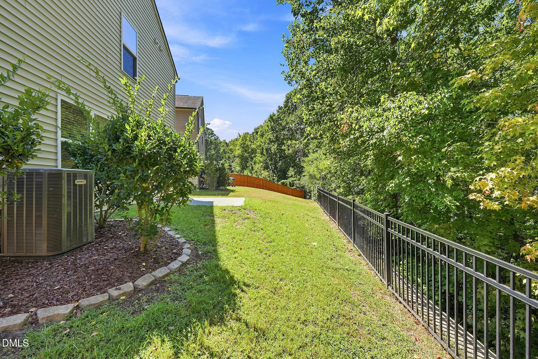 8147 Feldwig Place Raleigh, NC 27616 - Photo 28 of 32 8147FeldwigPl-119