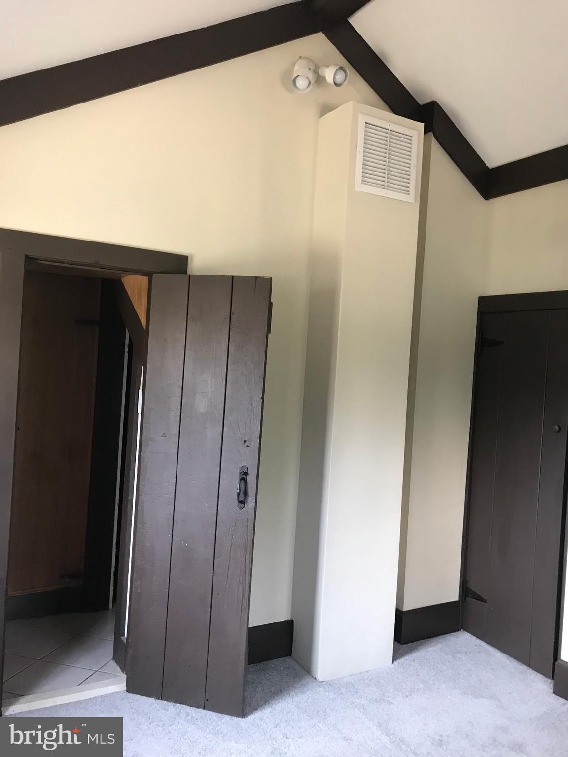 1437 Byberry Road Huntingdon Valley, PA 19006 - Photo 61 of 63 Carriage house