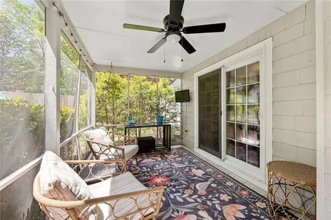 $665,000 | 2801 West 71st Street, Prairie Village, KS 66208