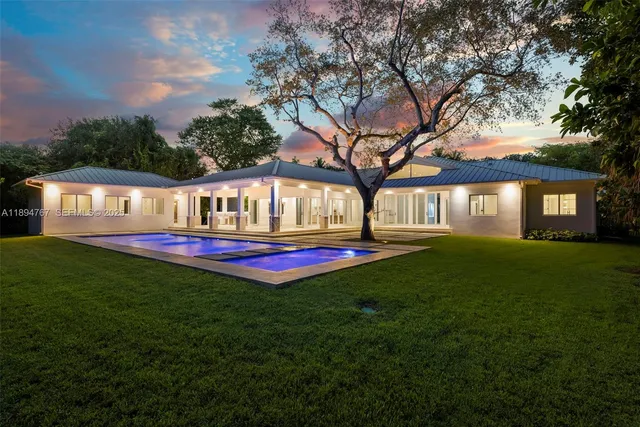 $7,968,000 | 7900 Southwest 118th Street, Pinecrest, FL 33156