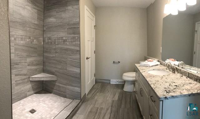 3728 Lavaque Road Hermantown, MN 55810 - Photo 13 of 23 Bathroom