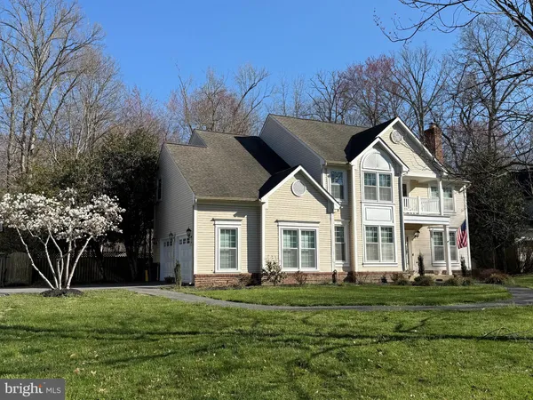 $750,000 | 617 Plantation Boulevard, West River, MD 20778