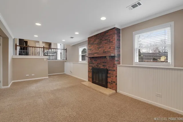 $3,400 | 1931 Ridgefield Lane, Naperville, IL 60565