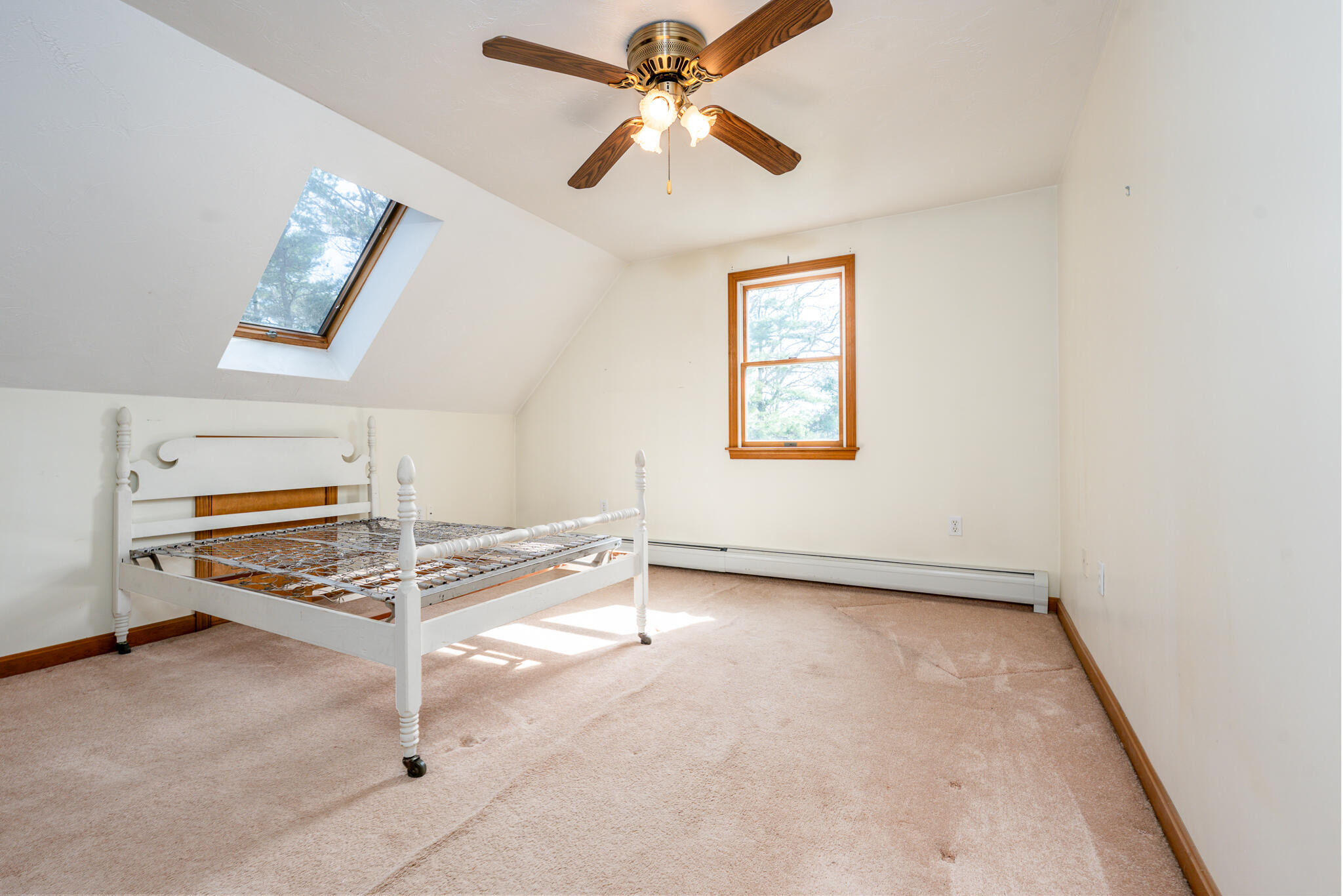 21 Clay Pond Road Buzzards Bay, MA 02532 - Photo 39 of 52 2ndbedroom