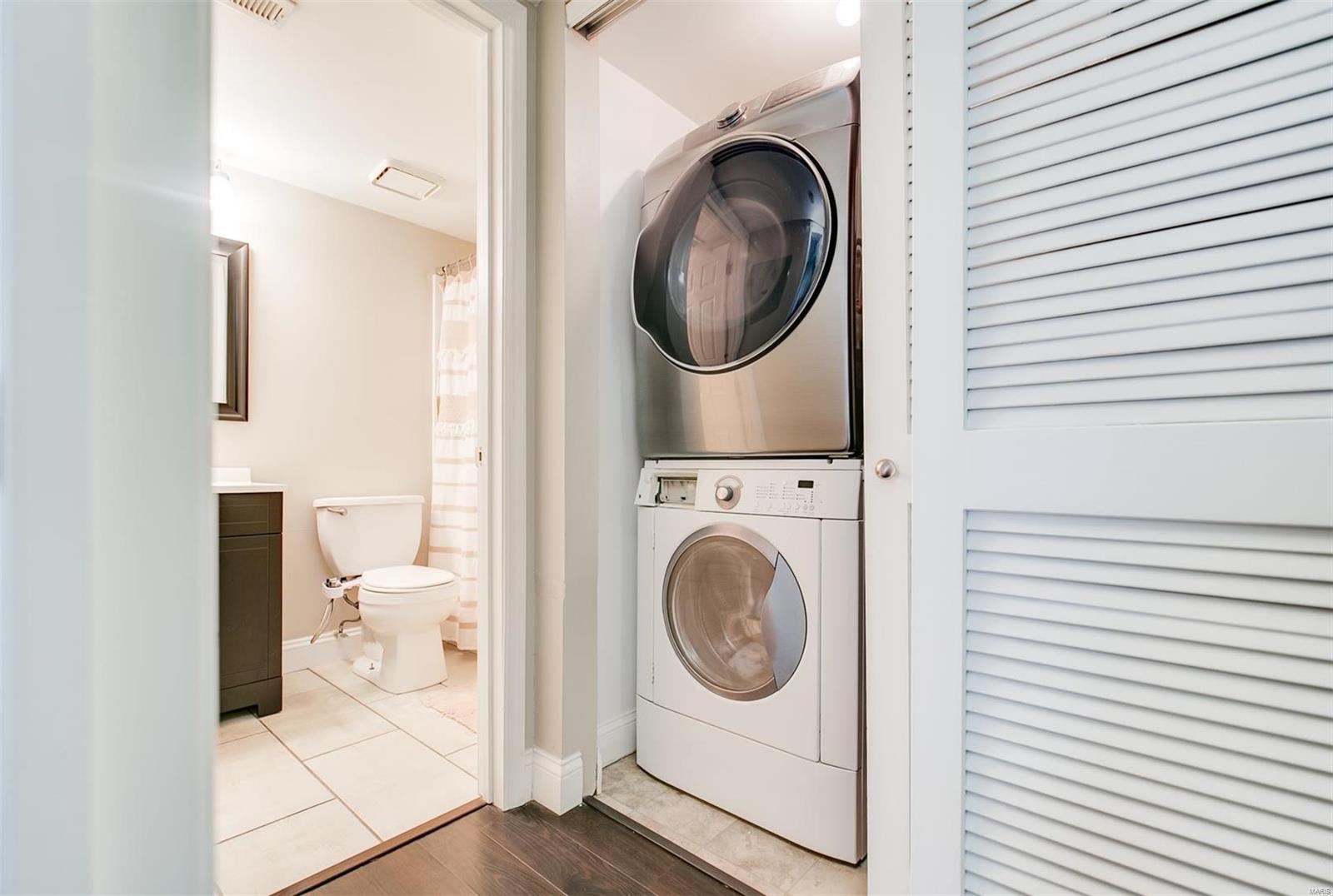 4539 Little Rock Road, Unit B St. Louis, MO 63128 - Photo 13 of 19 Gallery Image 13