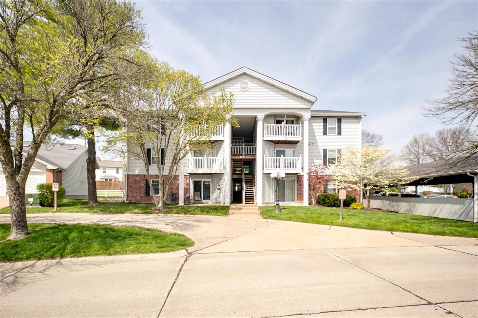 4539 Little Rock Road, Unit B St. Louis, MO 63128 - Photo 16 of 19 Gallery Image 16